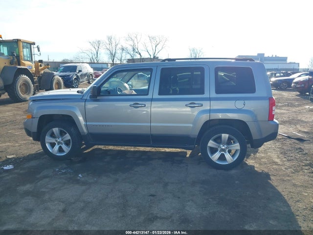Jeep Patriot Latitude 2015 1C4NJRFB2FD197397 Image 14