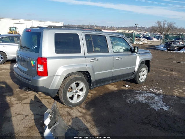 Jeep Patriot Latitude 2015 1C4NJRFB2FD197397 Image 4