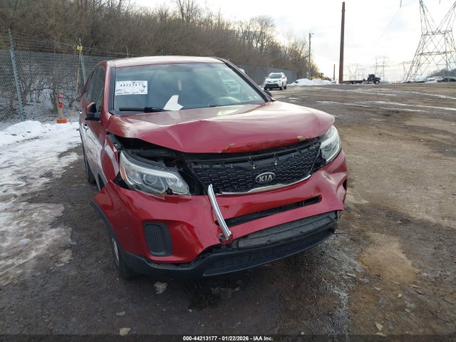 5XYKT3A61EG427368 KIA SORENTO LX