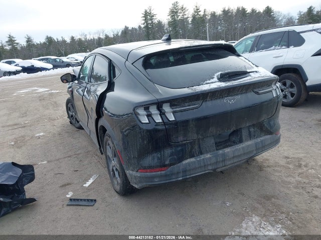 2021 FORD MUSTANG MACH-E 3FMTK1SS7MMA34656 Photo 2