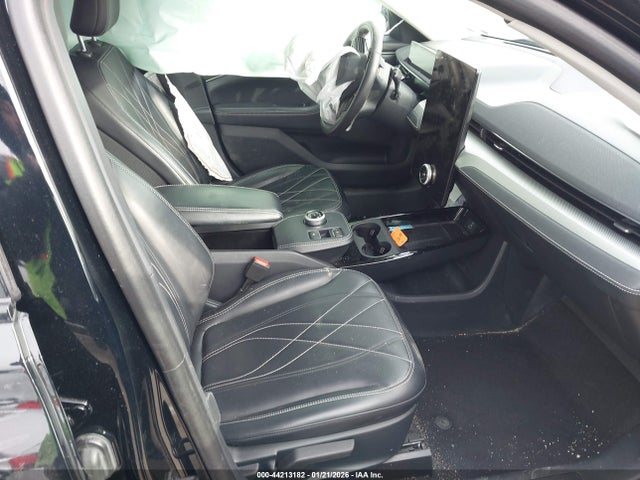 2021 FORD MUSTANG MACH-E 3FMTK1SS7MMA34656 Photo 4