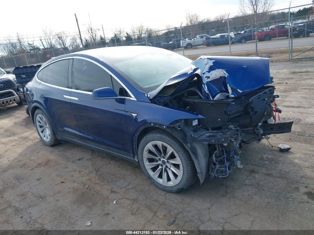 2021 TESLA MODEL X 5YJXCDE29MF321680