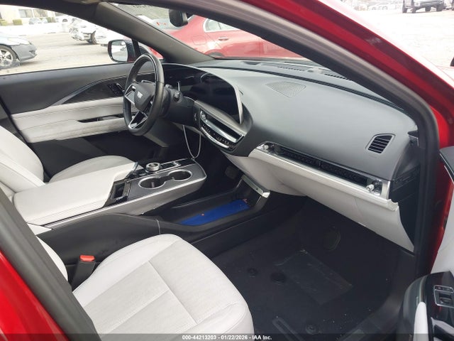 2024 CADILLAC LYRIQ 1GYKPRRKXRZ105337 Photo 4