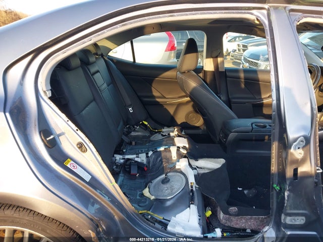44213219 :رقم المزاد ، JTHBA1D25G5034390 vin ، 2016 Lexus Is 200t مزاد بيع
