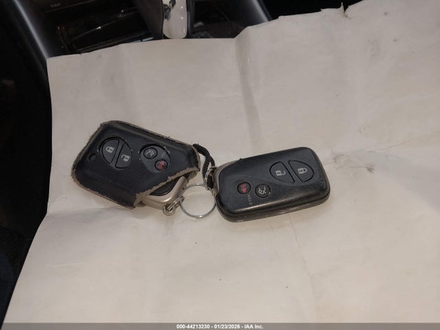 44213230 :رقم المزاد ، JTHCF5C27B5044846 vin ، 2011 Lexus Is 250 مزاد بيع