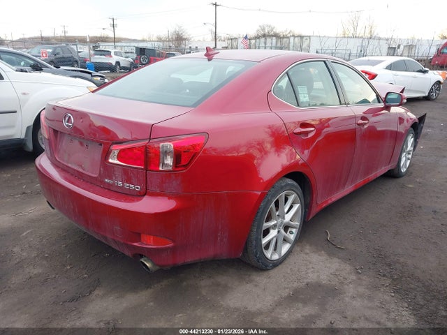 44213230 :رقم المزاد ، JTHCF5C27B5044846 vin ، 2011 Lexus Is 250 مزاد بيع
