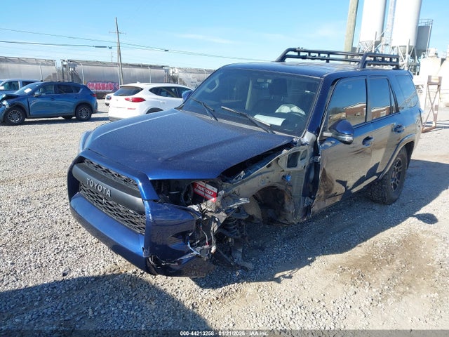 2019 TOYOTA 4RUNNER JTEBU5JR1K5637181 Photo 1