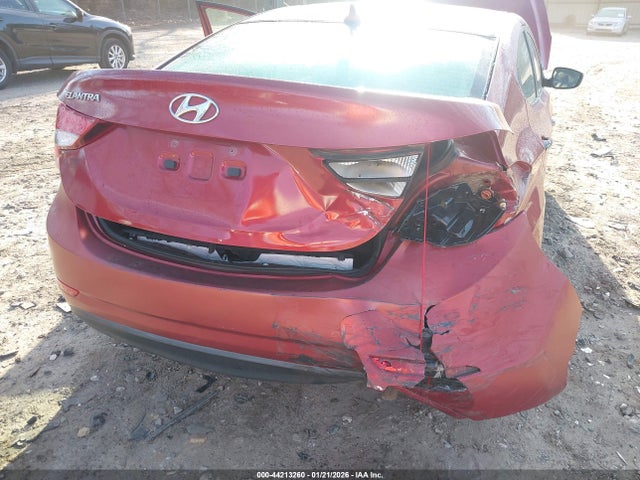5NPDH4AE7EH495643 Hyundai ELANTRA SE