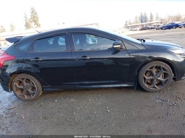 Продаж на аукціоні авто 2013 Ford Focus St, vin: 1FADP3L9XDL126630, номер лоту: 44213321