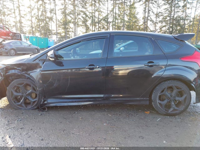 Продаж на аукціоні авто 2013 Ford Focus St, vin: 1FADP3L9XDL126630, номер лоту: 44213321