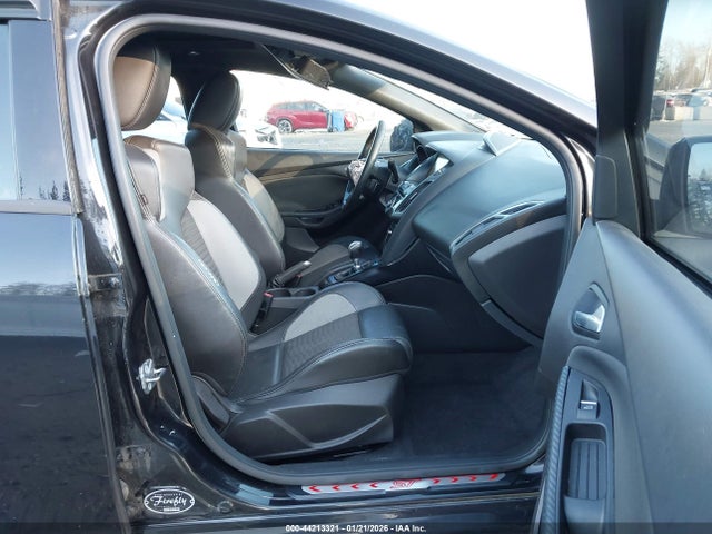 Продаж на аукціоні авто 2013 Ford Focus St, vin: 1FADP3L9XDL126630, номер лоту: 44213321