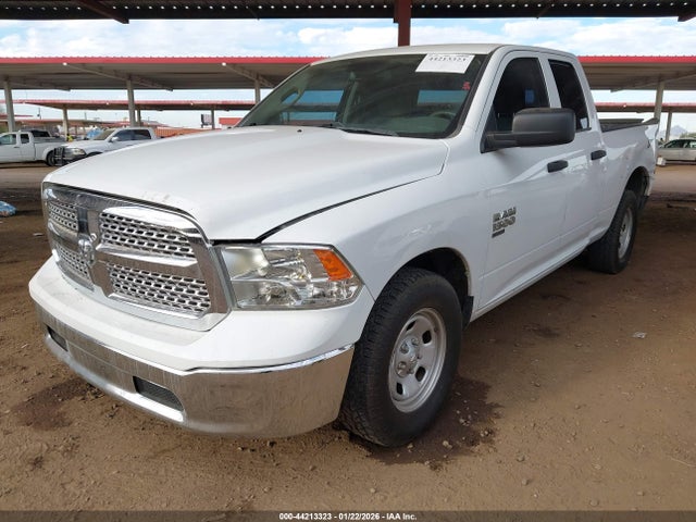 1C6RR6FG4KS603665 RAM 1500 Classic Tradesman 4x2 6&#039;4 Box