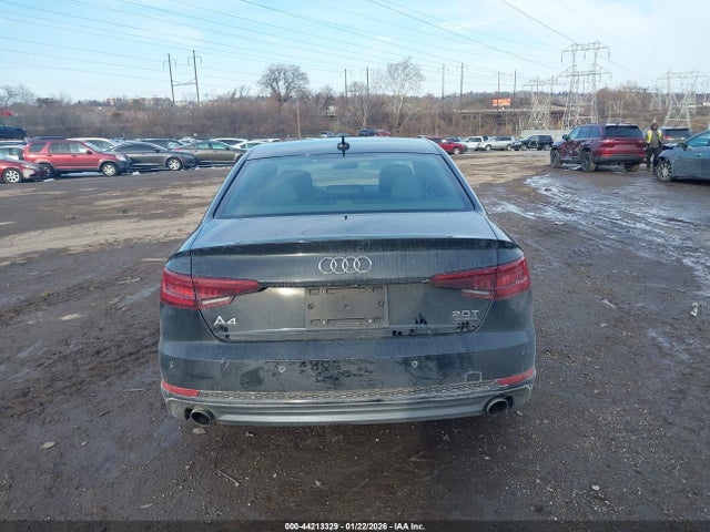 WAUENAF43JA207790 Audi A4 2.0t Premium/2.0t Tech Premium