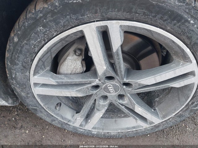 WAUENAF43JA207790 Audi A4 2.0t Premium/2.0t Tech Premium