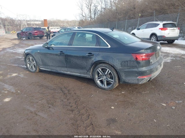 WAUENAF43JA207790 Audi A4 2.0t Premium/2.0t Tech Premium