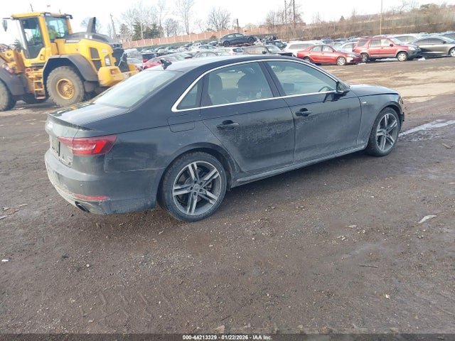 WAUENAF43JA207790 Audi A4 2.0t Premium/2.0t Tech Premium