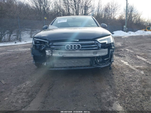 WAUENAF43JA207790 Audi A4 2.0t Premium/2.0t Tech Premium
