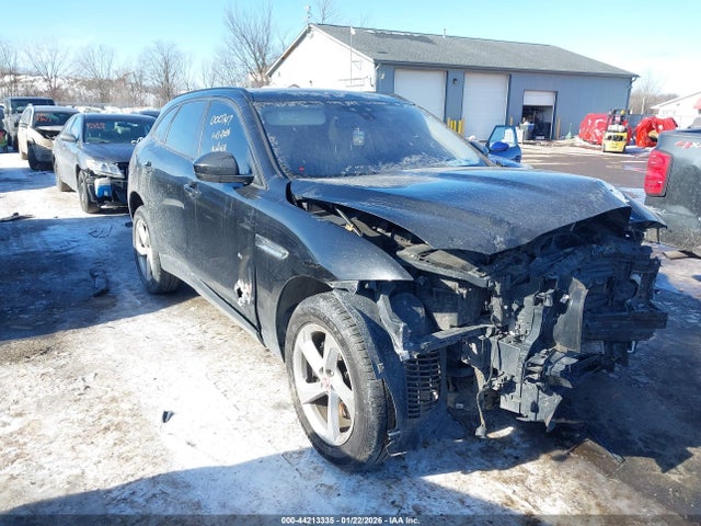 2017 JAGUAR F-PACE SADCJ2BV4HA881794