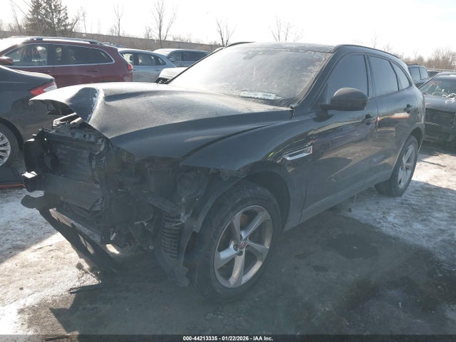 2017 JAGUAR F-PACE SADCJ2BV4HA881794 Photo 1