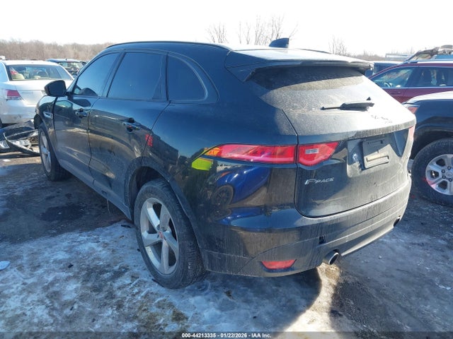 2017 JAGUAR F-PACE SADCJ2BV4HA881794 Photo 2
