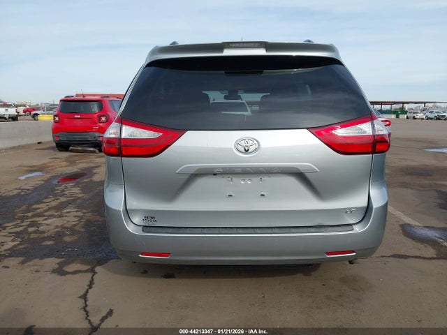 Toyota Sienna Le 8 Passenger 2019 5TDKZ3DC7KS969959 Image 16