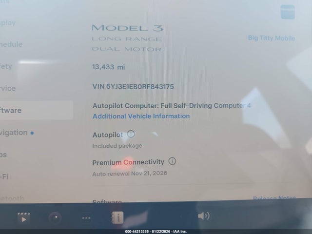 44213355 :رقم المزاد ، 5YJ3E1EB0RF843175 vin ، 2024 Tesla Model 3 Long Range Dual Motor All-wheel Drive مزاد بيع
