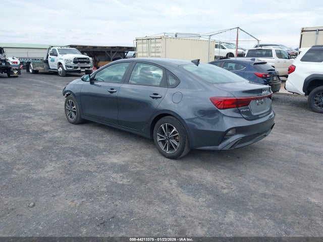 KIA Forte Lxs 2023 3KPF24AD2PE690882 Image 3