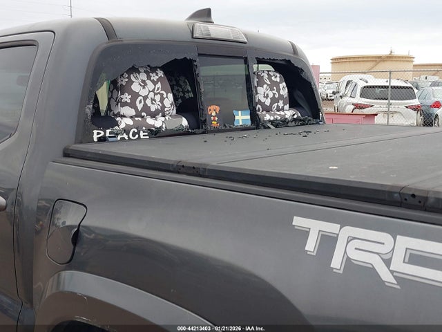 Auction sale of the 2020 Toyota Tacoma Sr5 V6, vin: 3TMAZ5CN8LM134240, lot number: 44213403