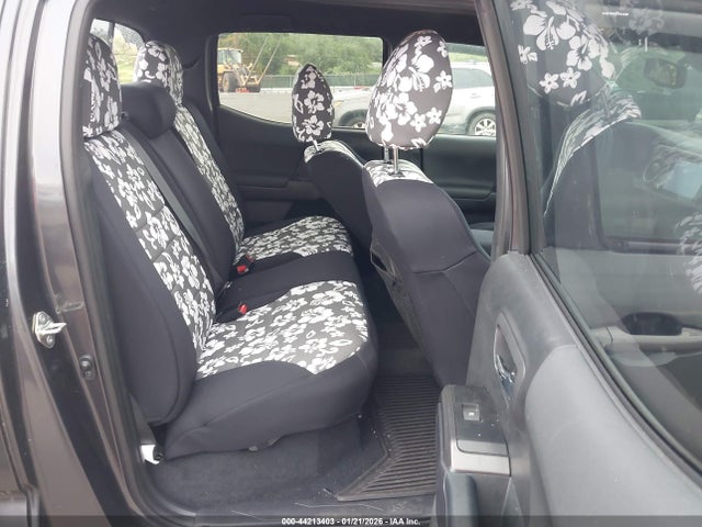 Auction sale of the 2020 Toyota Tacoma Sr5 V6, vin: 3TMAZ5CN8LM134240, lot number: 44213403