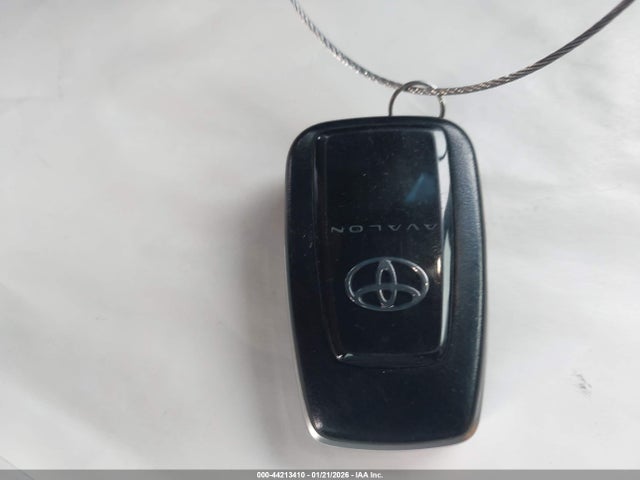 4T1BZ1FBXKU017926 Toyota AVALON XLE
