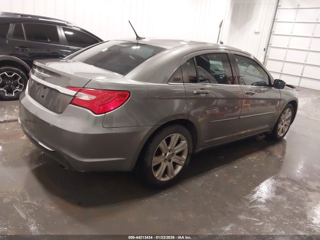 Aukcja sprzedaży 2013 Chrysler 200 Touring, vin: 1C3CCBBB1DN715073, numer aukcji: 44213434