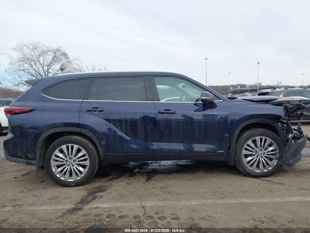 5TDEBRCH4SS672729 Toyota Highlander Hybrid Platinum