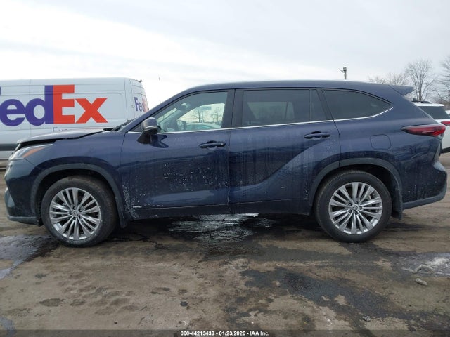 5TDEBRCH4SS672729 Toyota Highlander Hybrid Platinum
