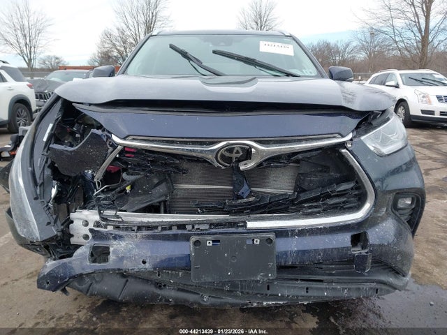5TDEBRCH4SS672729 Toyota Highlander Hybrid Platinum