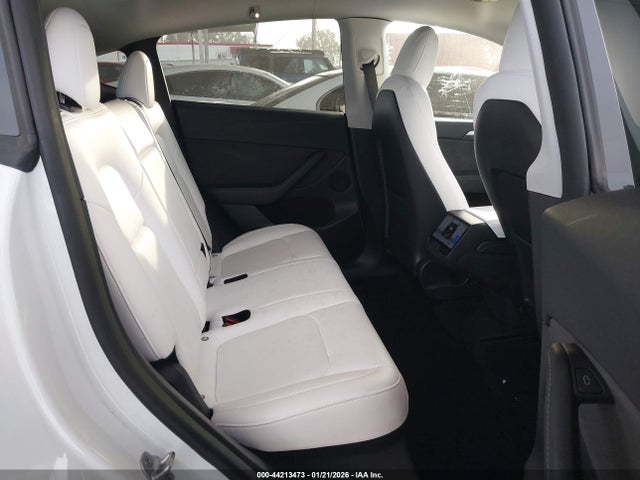 Aukcja sprzedaży 2022 Tesla Model Y Long Range Dual Motor All-wheel Drive, vin: 7SAYGDEE5NF556083, numer aukcji: 44213473