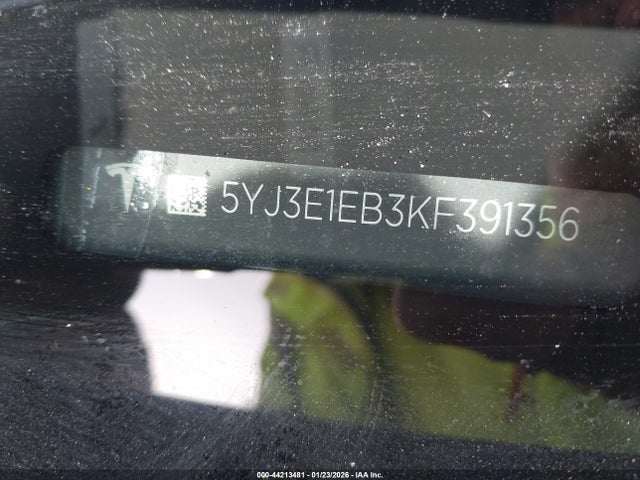 2019 TESLA MODEL 3 5YJ3E1EB3KF391356 Photo 8