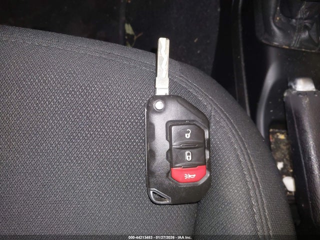 2020 JEEP WRANGLER 1C4GJXAN4LW204901 Photo 10
