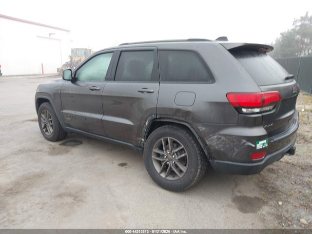 1C4RJFAG6GC469606 Jeep Grand Cherokee 75th Anniversary