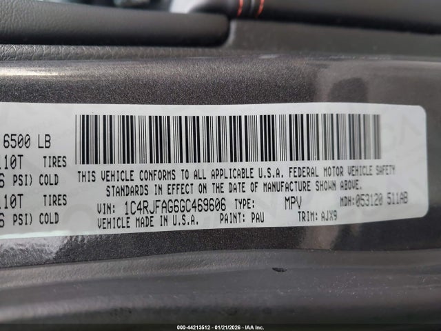 1C4RJFAG6GC469606 Jeep Grand Cherokee 75th Anniversary