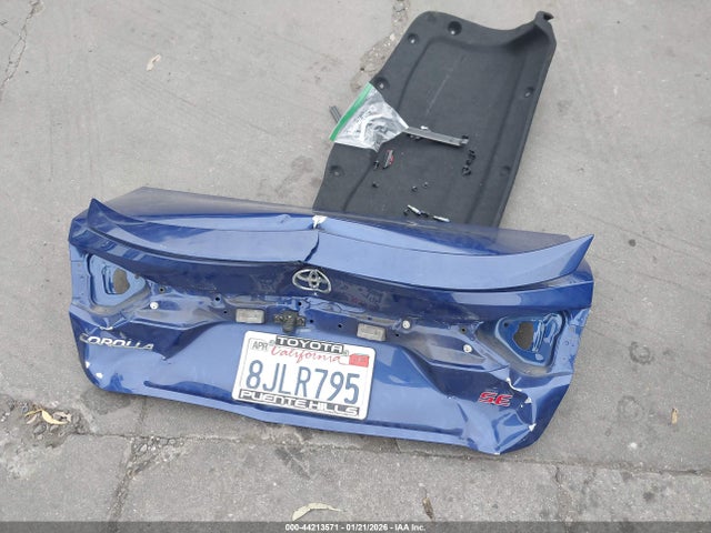 JTDS4RCE9LJ005009 Toyota COROLLA SE