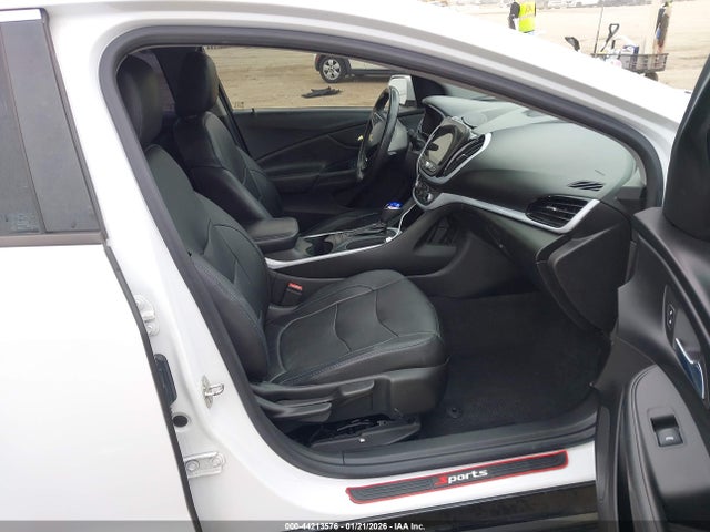 1G1RC6S56HU102975 Chevrolet VOLT LT