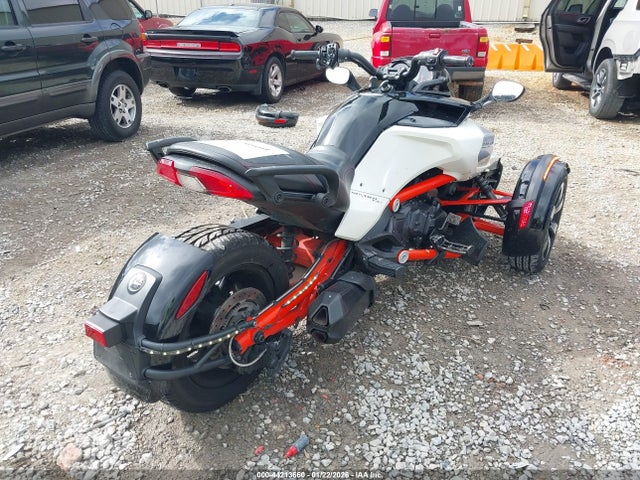2015 CAN-AM SPYDER ROADSTER 2BXRDDD22FV000554 Photo 3