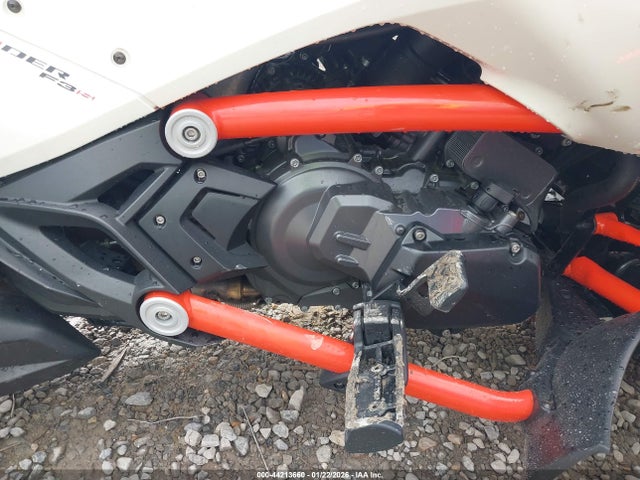 2015 CAN-AM SPYDER ROADSTER 2BXRDDD22FV000554 Photo 7