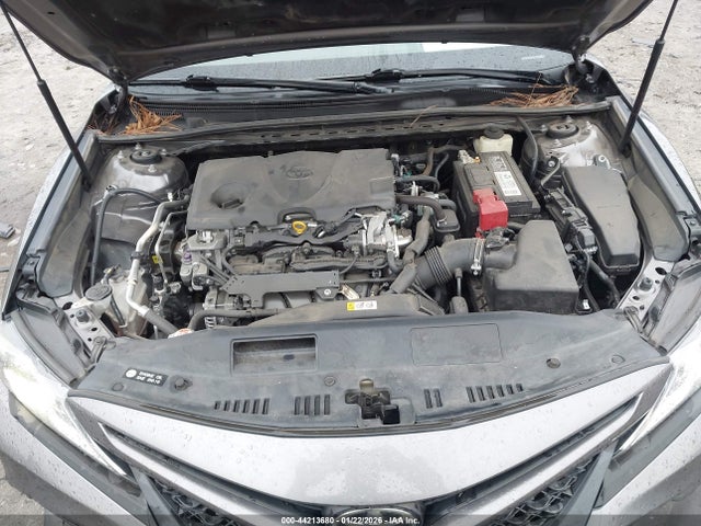 4T1B11HK5JU521156 Toyota CAMRY SE