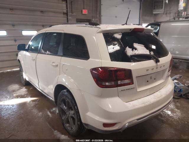 2019 DODGE JOURNEY 3C4PDCGG5KT693631 Photo 2
