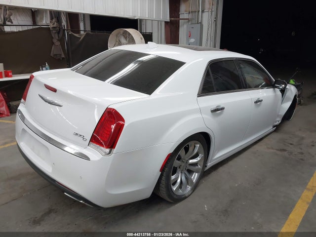 Chrysler 300C 2016 2C3CCAEG4GH147917 Image 4