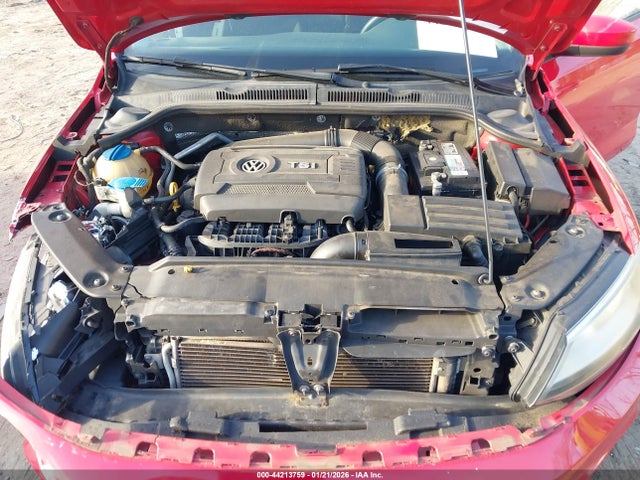 3VWD17AJ9FM233389 Volkswagen Jetta 1.8t Se