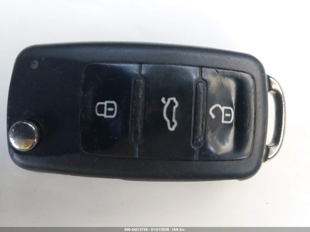 3VWD17AJ9FM233389 Volkswagen Jetta 1.8t Se