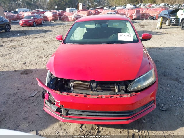 3VWD17AJ9FM233389 Volkswagen Jetta 1.8t Se
