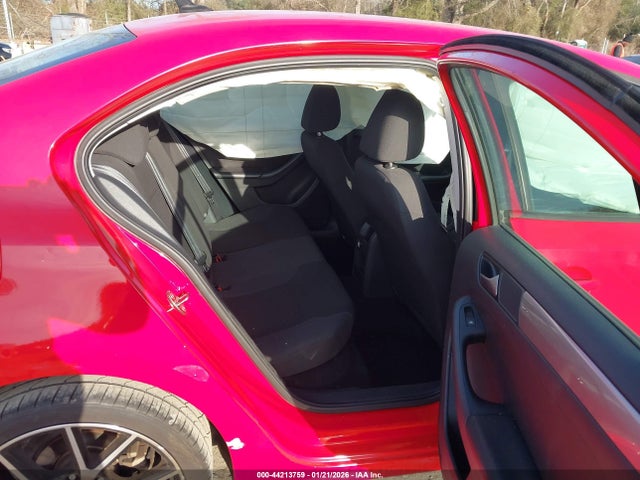 3VWD17AJ9FM233389 Volkswagen Jetta 1.8t Se